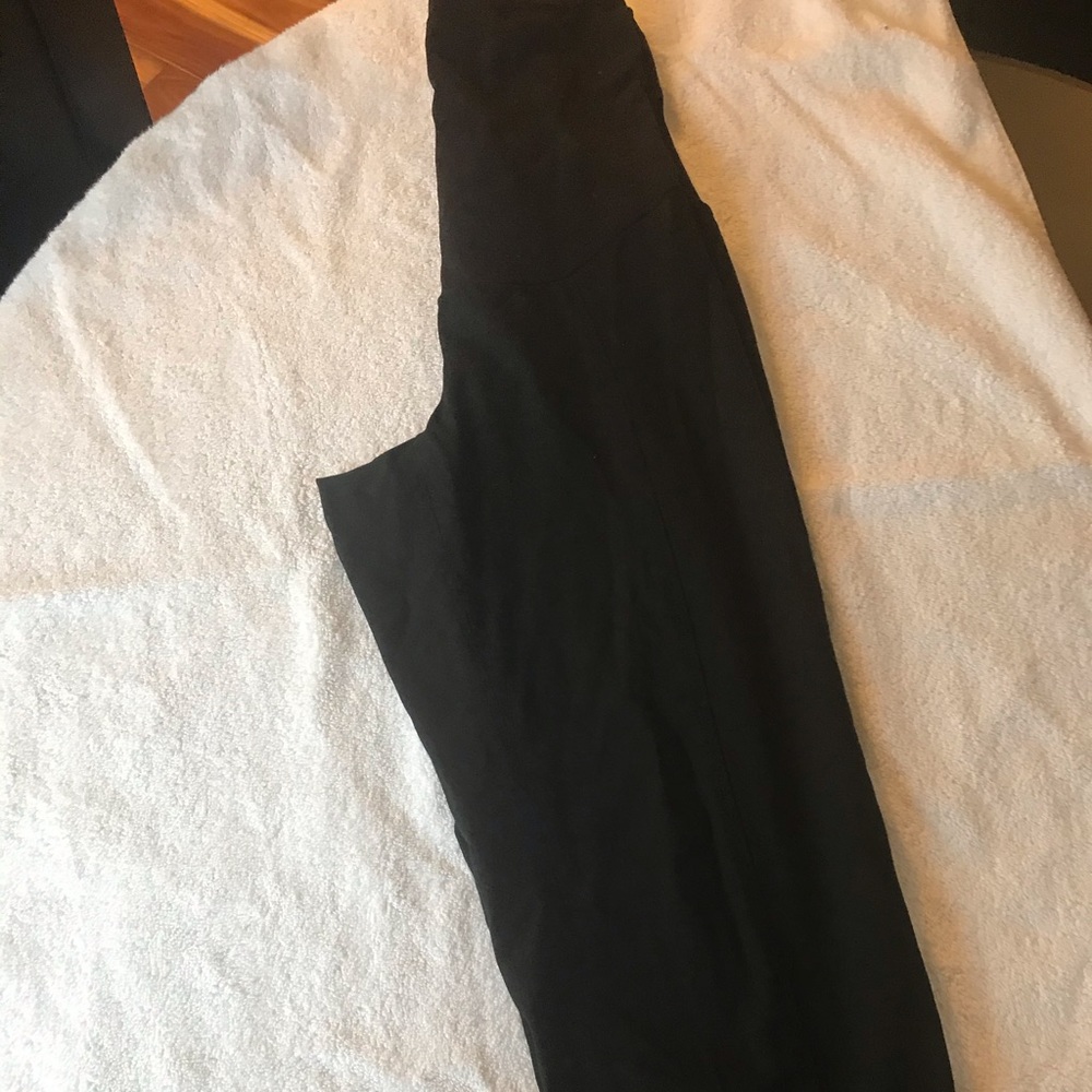 Maternity capris/skinny pants